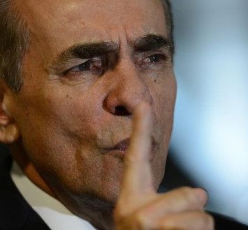 Seria o Ministro da Saúde o Alienista?
